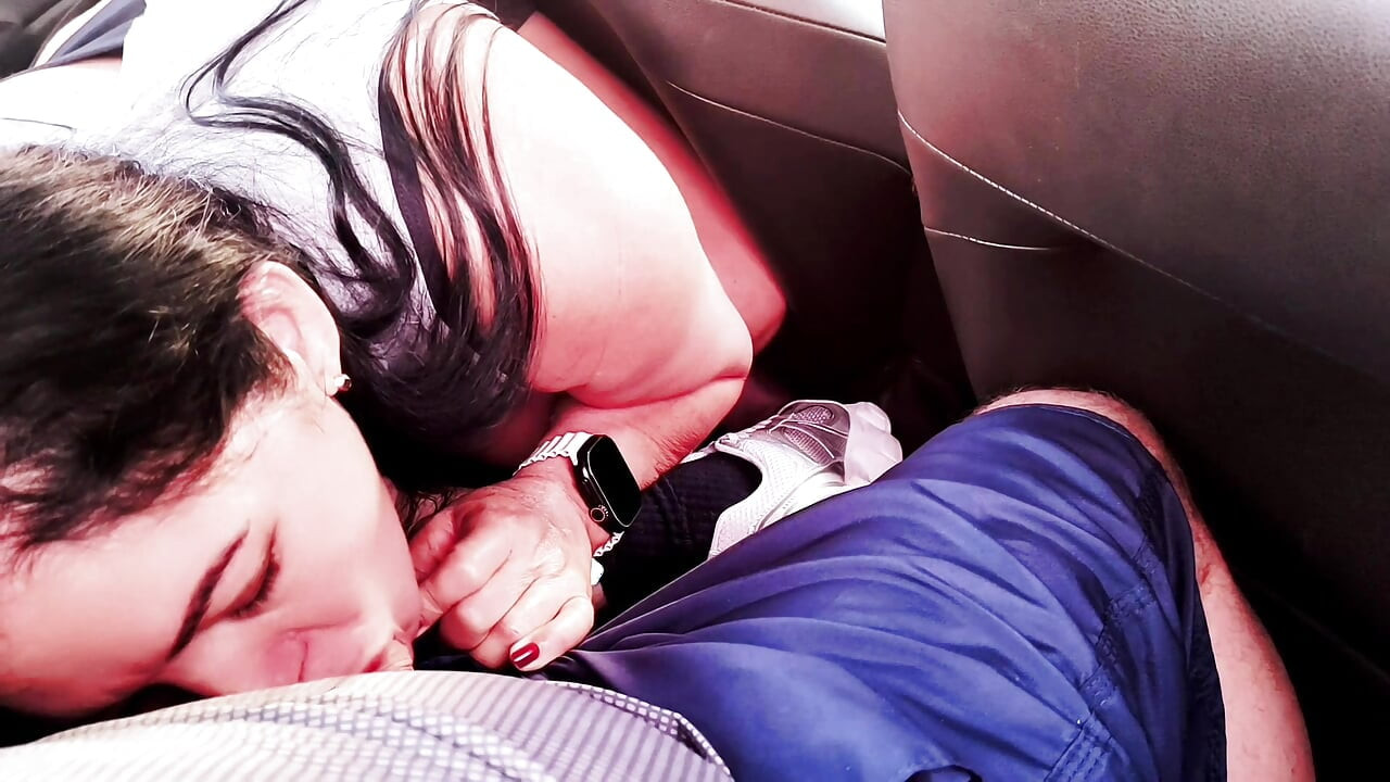 Hot Asian customer pays ride in Uber car with delicious blowjob on driver, naughty girl deepthroats and swallows it all