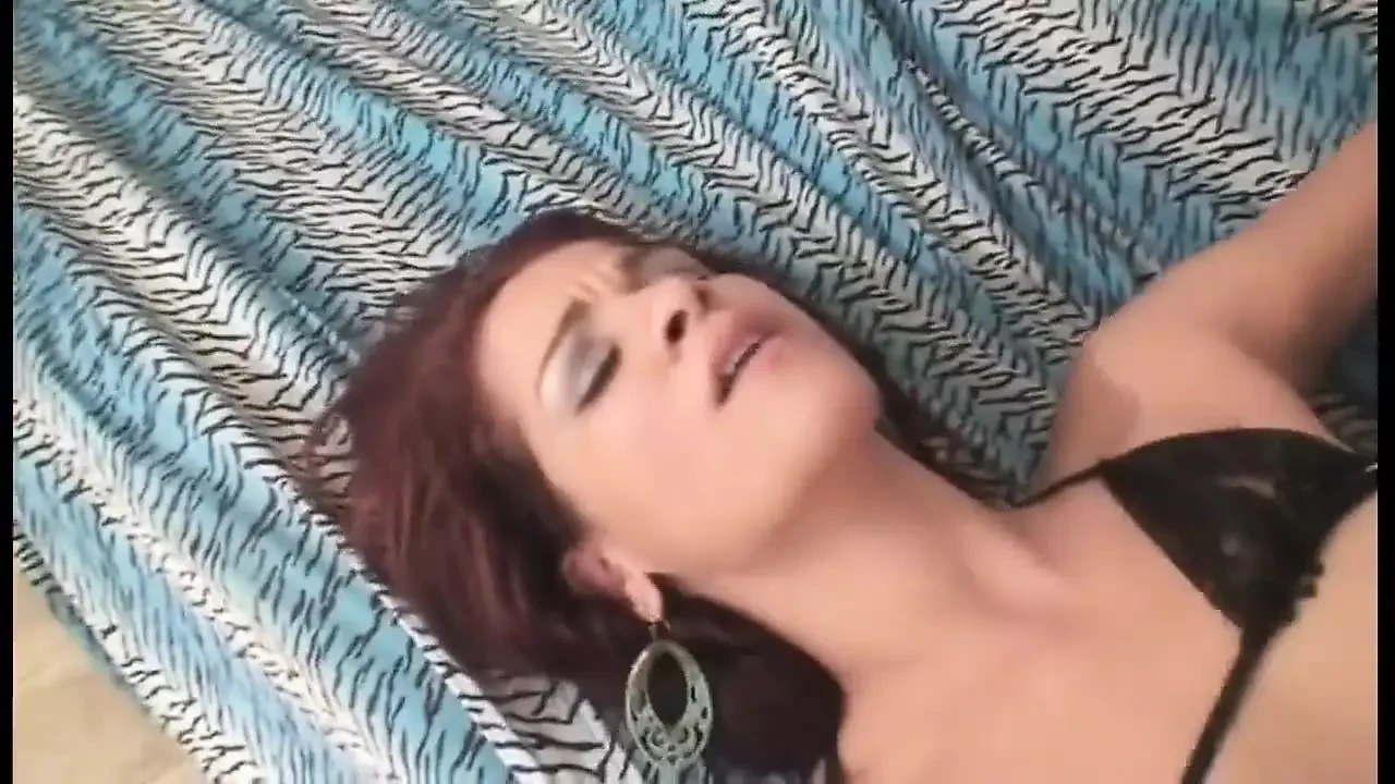 Miss Raquel The Amateur Latina Redhead Milf Has A Shot Of Cum To Lick Up