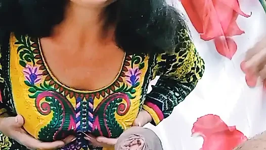 Lezzetli üvey anne eğleniyor