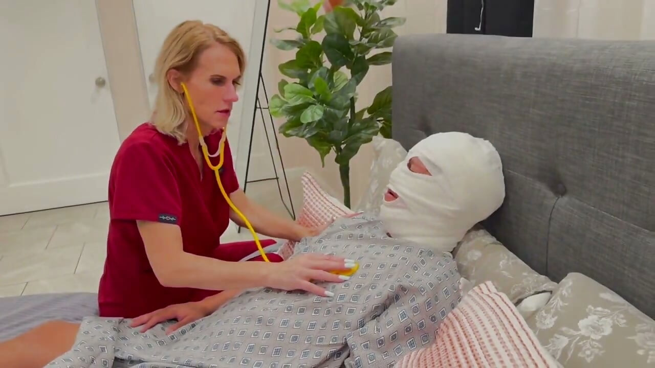 Trans Nurse Ria Bentley Fucks Sperm Sample Out of Patient