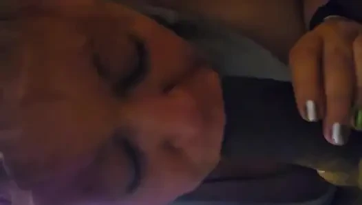 BBW LUTSCHT HARTEN BBC UND SCHLUCKT