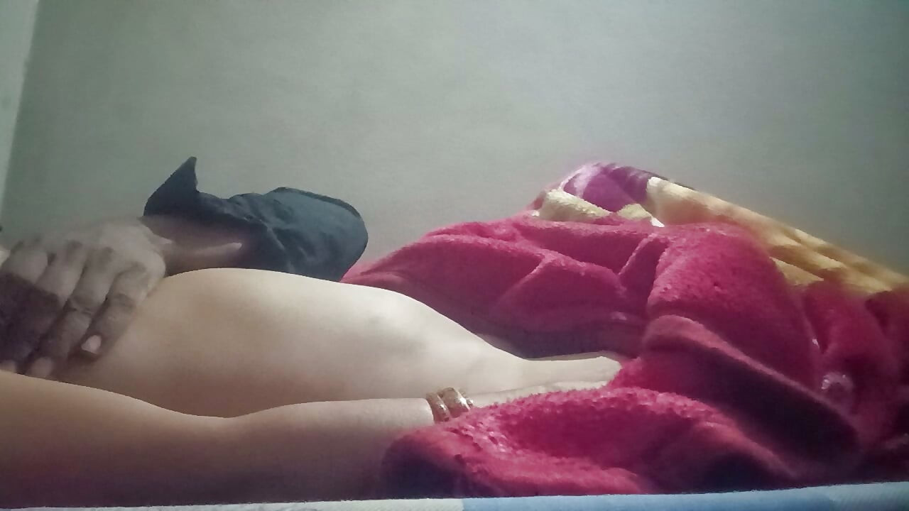Desi indian pakistani punjabi girl