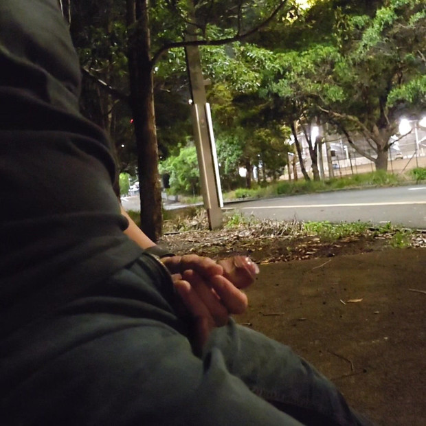 Risky roadside cum at night