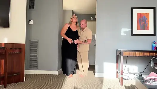 Mature MILF Fucks Her Prom Date at the Reunion
