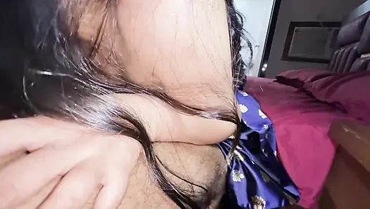 Chachi Ke Ghar Jaa Ke Unko Sex Ke Liye Ready Kiya Fat Pussy