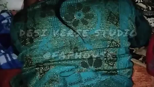 Domaltmalı Hintli genç kızı sikerken çok sert inliyor