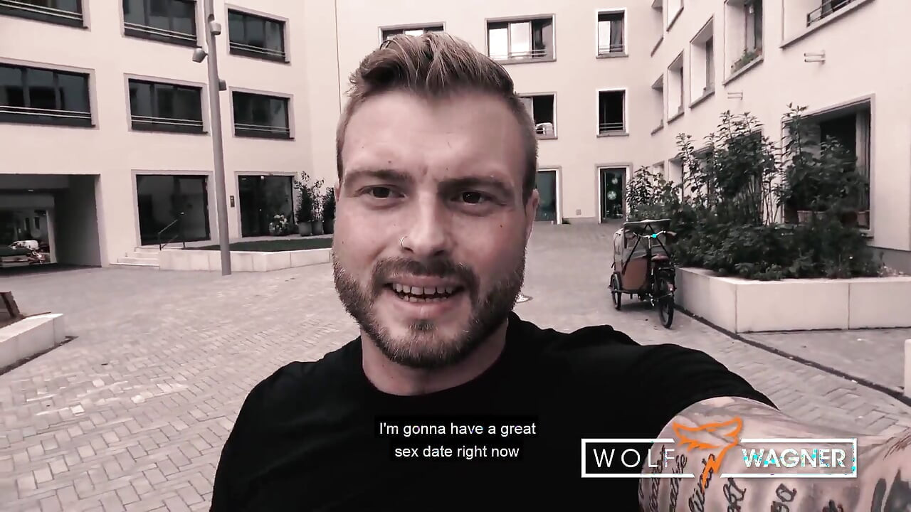 Alman porno yıldızı Mia Blow genç bir yarakla amını sikiyor! Wolf Wagner orijinalleri