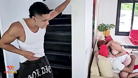 Suamiku mergokiku lagi ngentot sama temannya sendirian - andrea castro &max betancur