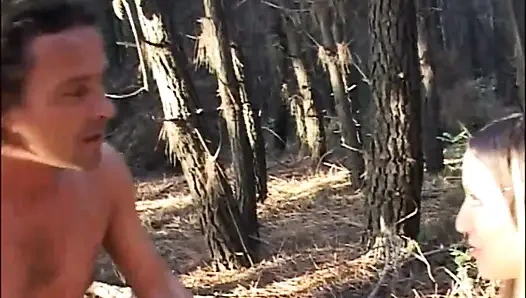 Tiga pelacur untukku!! Tante seksi yang haus kontol adalah impianku