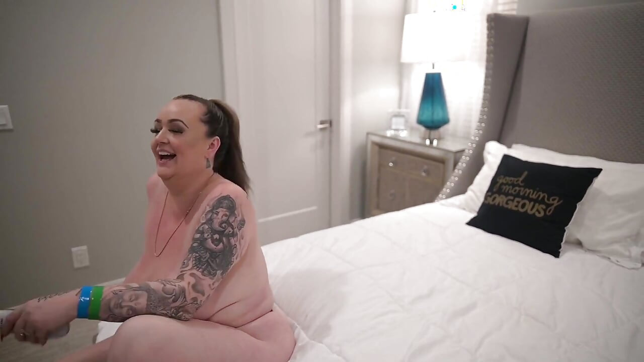 Big Titty Strap on Sluts