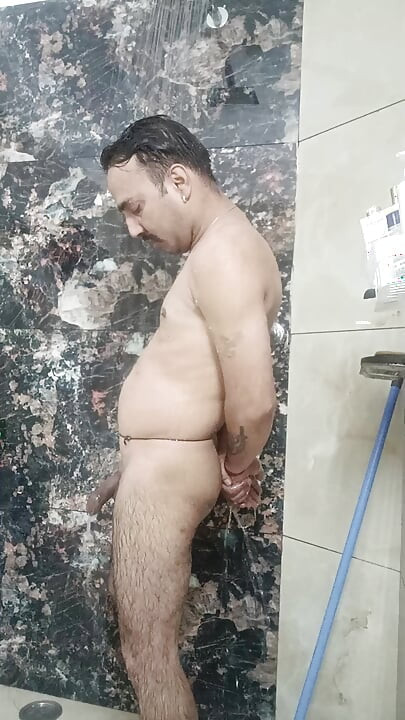 Bhaartiy desi pulis adhikaari