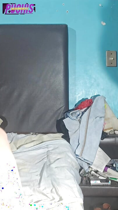 DaringWarmer12 tem uma virgem ninfomaníaca parte III