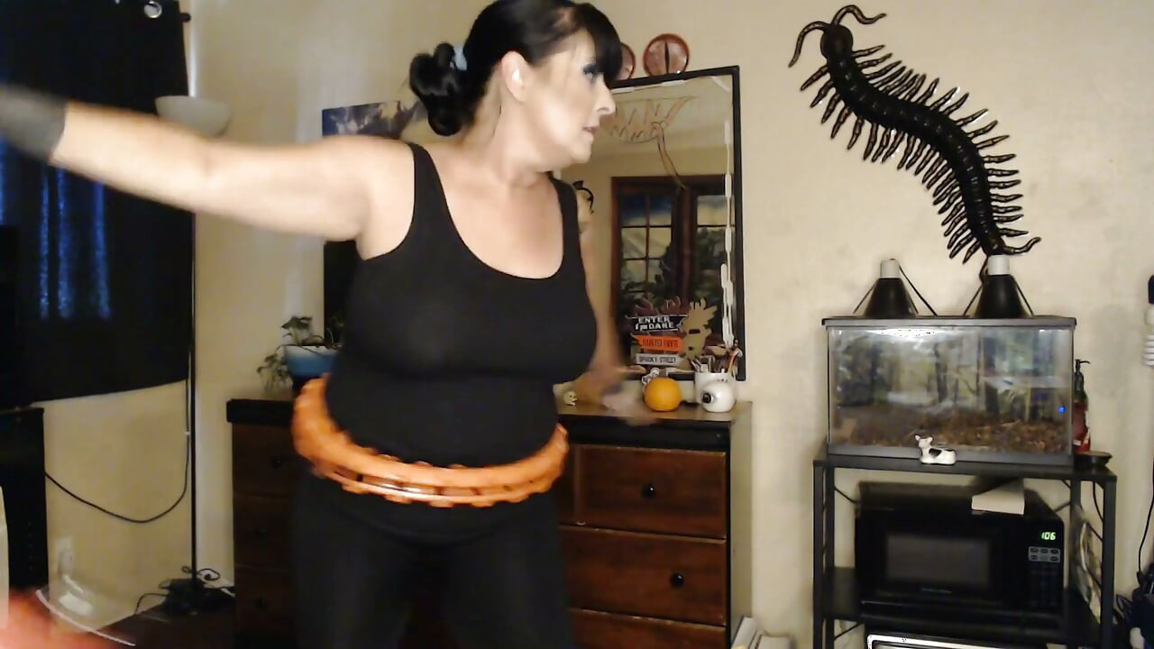 Rotina de Fitness com Hula Hoop Ponderado