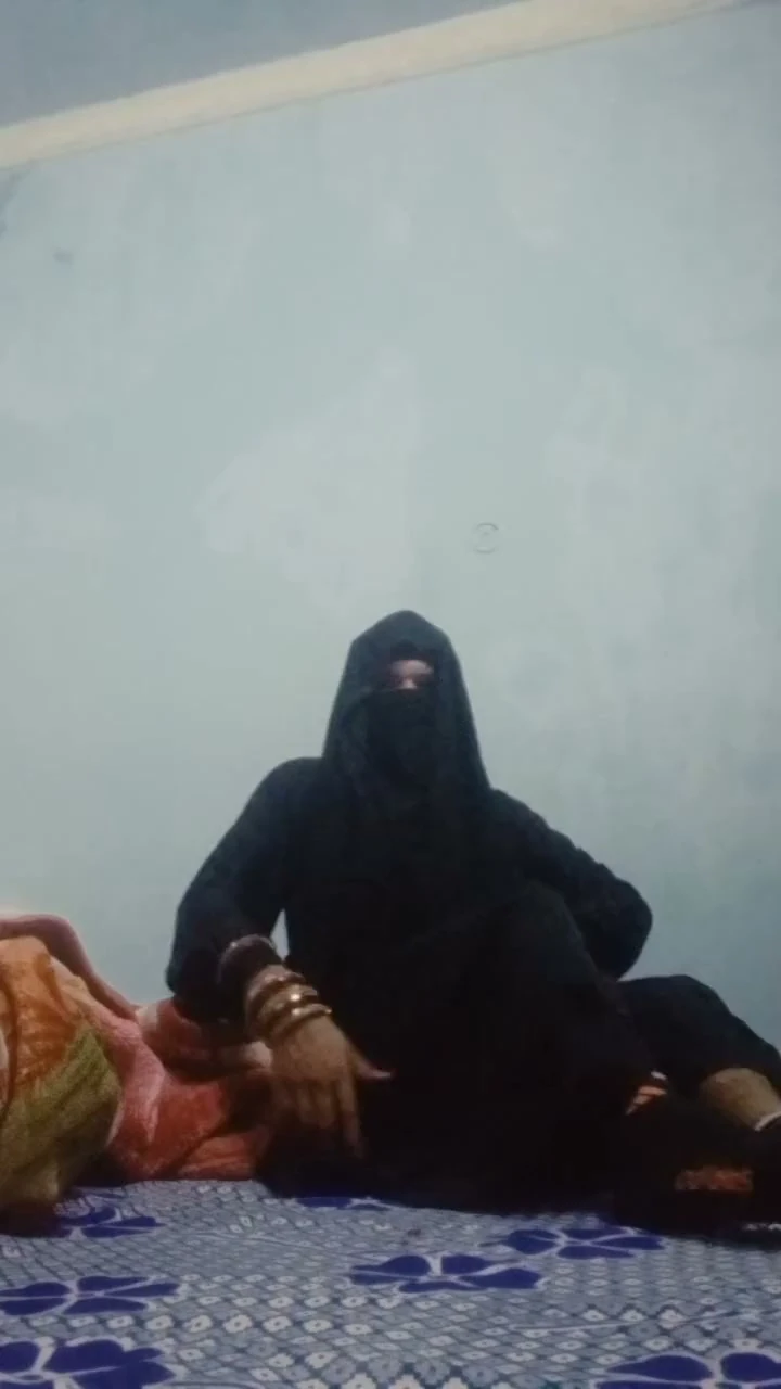 Transeksüel göt sikişi ve ağzında yarak