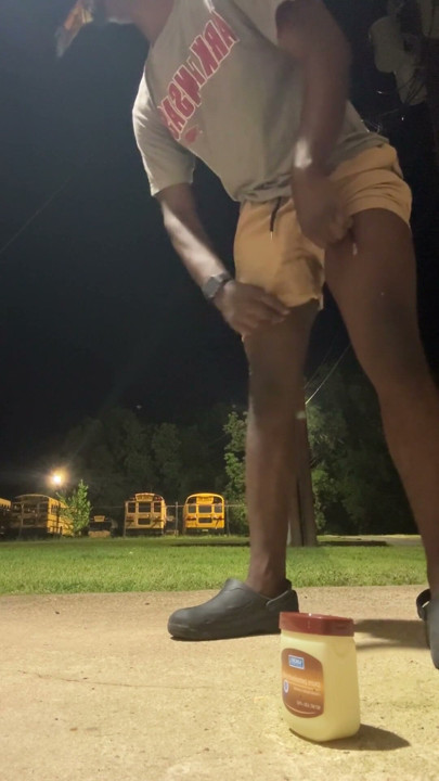Outside In Public Gooning For 5 Minutes | Clip 1