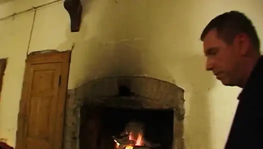 Bağlı Sarışın Güzellik Yoğun BDSM Ip Oyunu