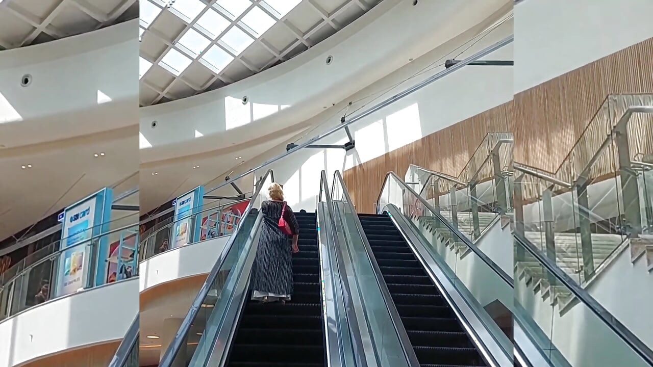 Olgun Sarışın Amatör Eş Yürüyüşten Sonra Seksten Keyif Alıyor