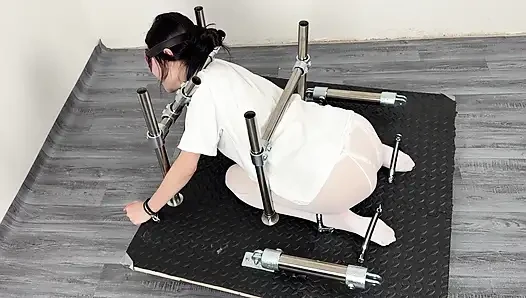 Metal Hell: Hook Control Starring in a Vacuum