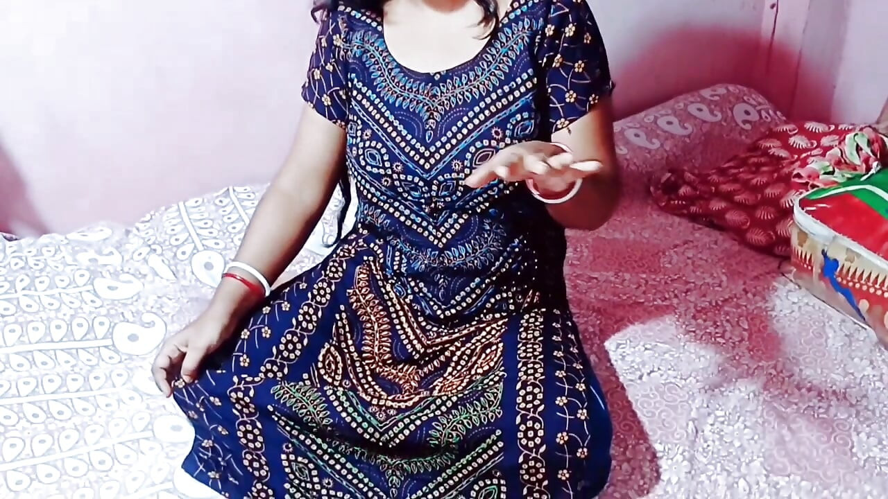 Tatilde kocasını yabancı bir adamla flört etti ve aldattı ama çok güzel