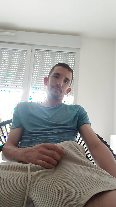 Con cu to của tôi thoát ra
