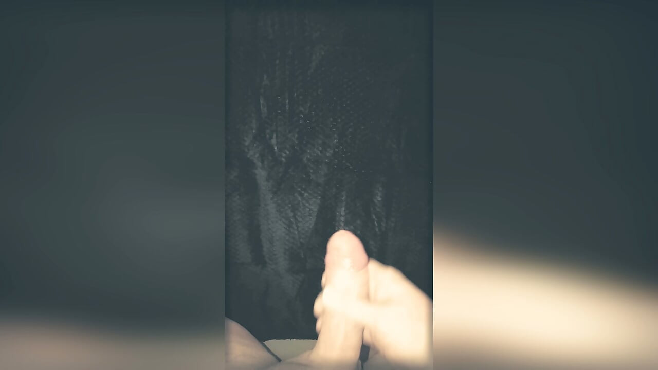 2 cumshots with slow motion