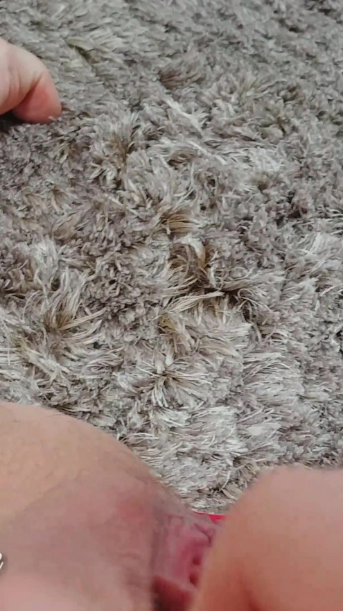 Orgasm and masturbation at my parents' home