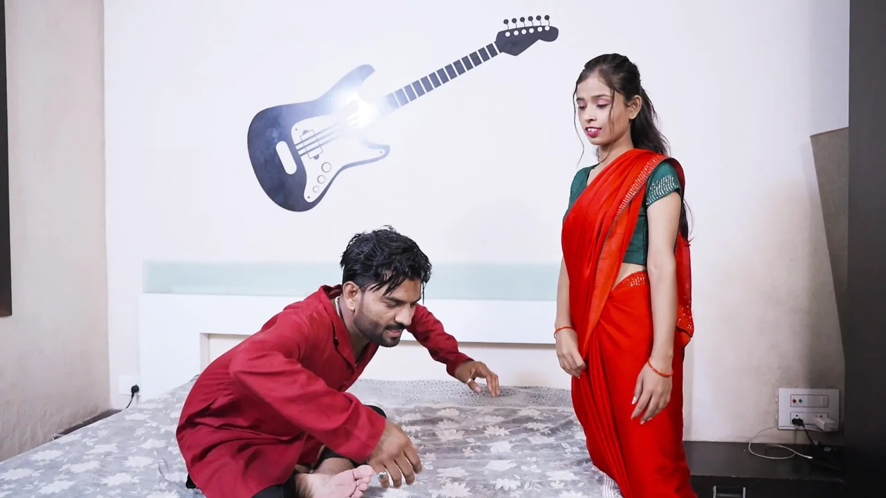 Tharki Tailor 21-Year-Old Tight Chuted Girl On The Pretext Of Taking Measurements Clear Hindi Audio