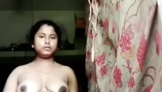 Busty Bengali Girl Nude Clip
