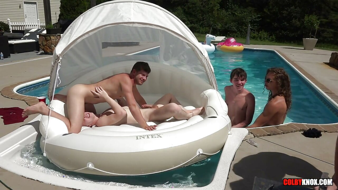 Day Weekend Fuckfest -bareback- Part 1