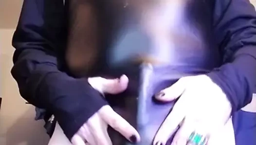 革のクーガーcdが披露