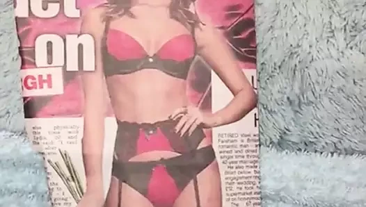 Lucy mecklenburgh boşalmak haraç 2