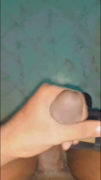 Desi muslim black dick rubbing and masturbation video | Clip 1