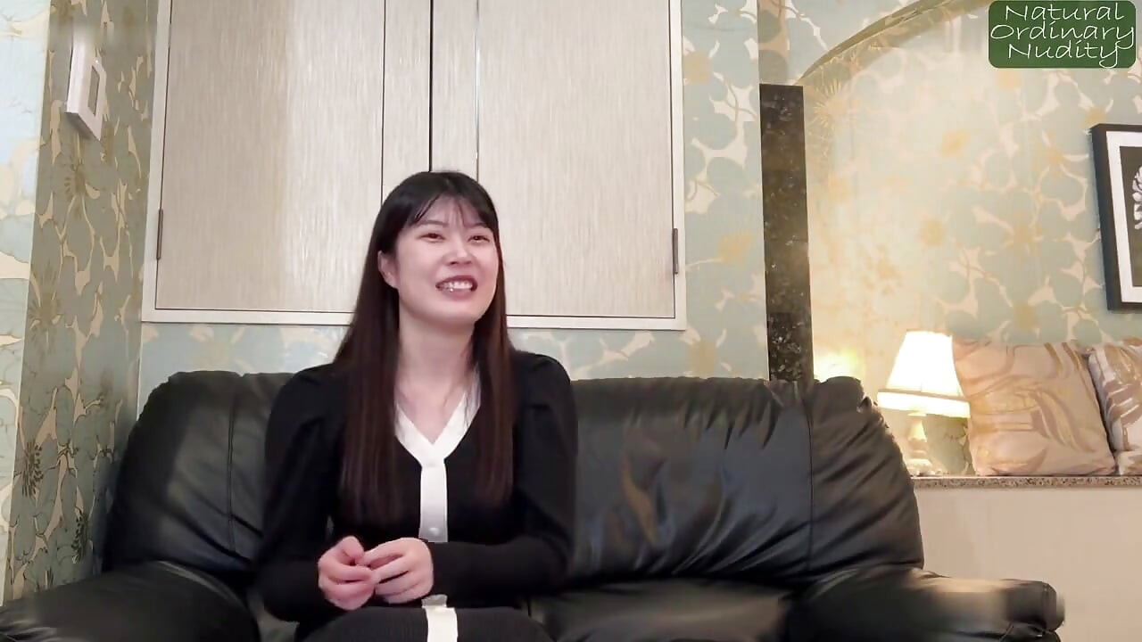 Bolddebut Beauty Finds Intense Pleasure with a Massive Partner, Her First Shoot Rising to Deep Warm Peaks