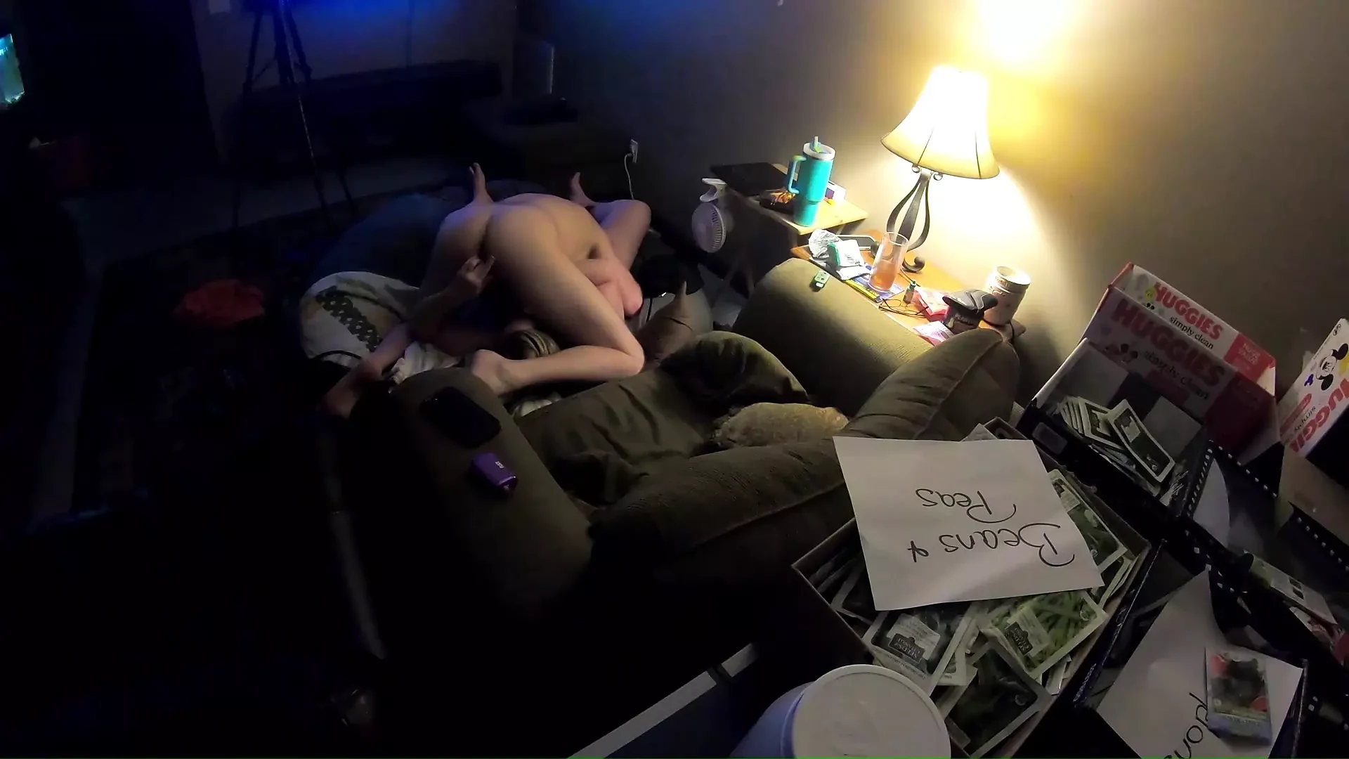Ehemann filmt, meine muschi zu essen, und ich belohnte mit blowjob
