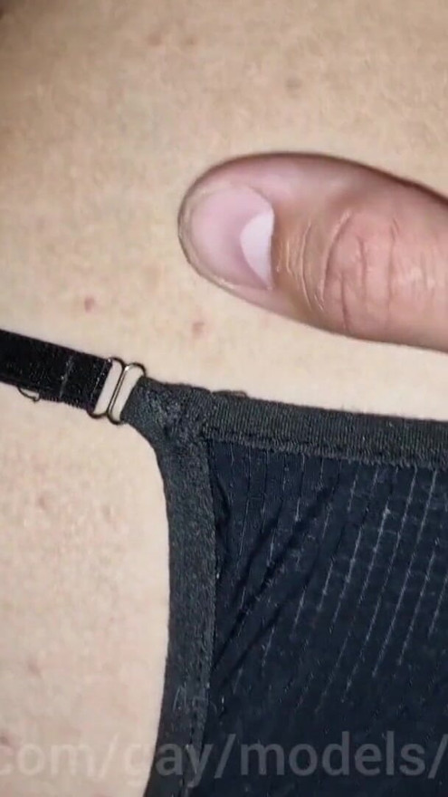 Gives in her mouth and ass to fuck herself to cum! | Clip 1