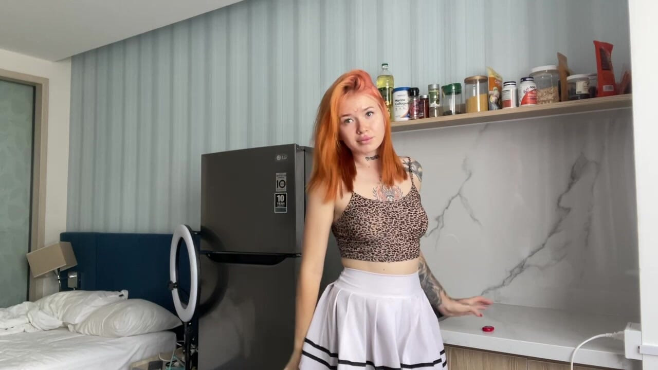 Bok drage duše!  Trebam vašu podršku! Pridružite se mojim jedinim obožavateljima! Volim naše razgovore!