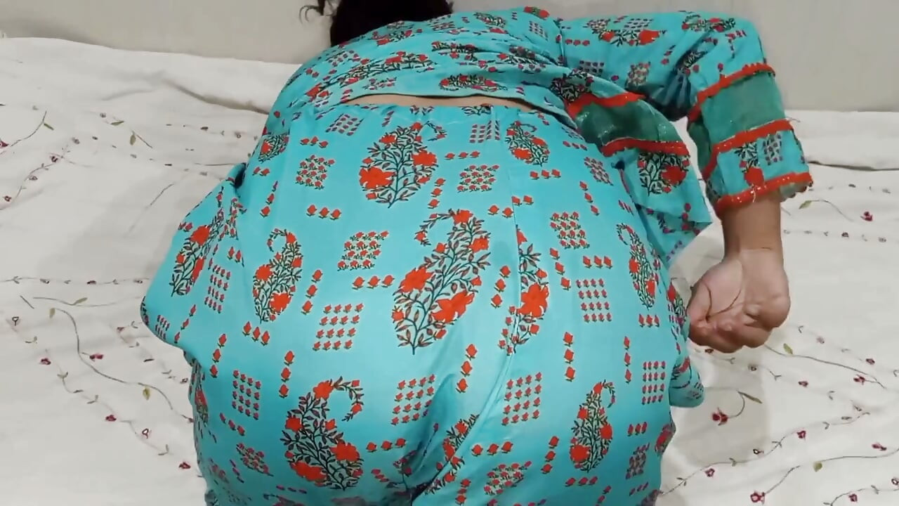 Desi Indian Wife Knows How to Keep Her Husband Close