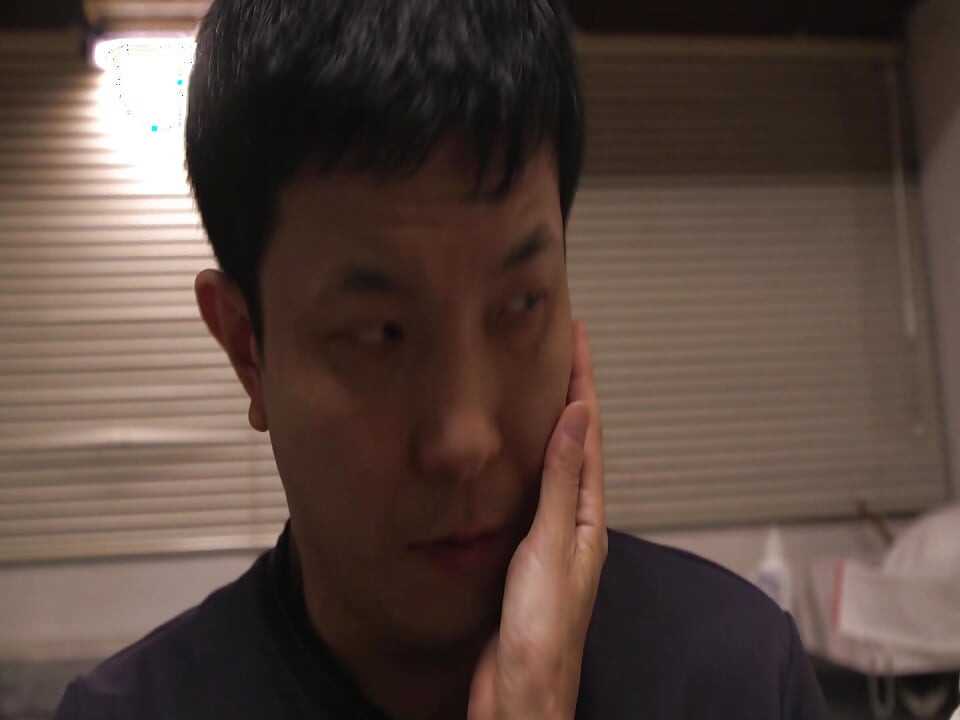 A109G06 Forbidden SEX with a widow's mother-in-law who can't have a woman's body that invites her son-in-law to obscene!