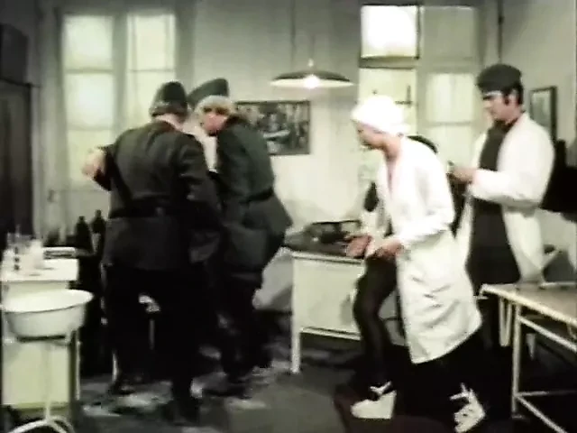 8 mm  Sanitatsgefreiter Neumann Patricia Rhomberg 1975
