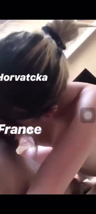 Eeeee