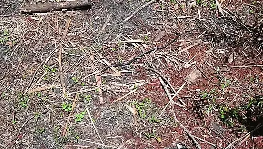 Bts Naturspaziergang und Masturbation auf dem Trail