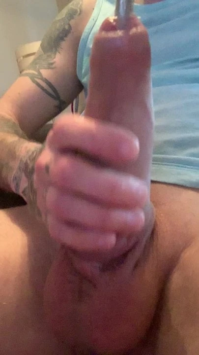 Green tank top sounding wank short