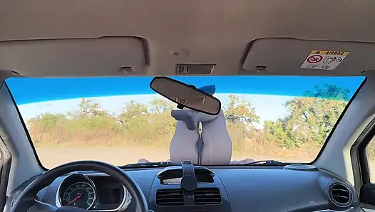 Godaan di kaca mobil