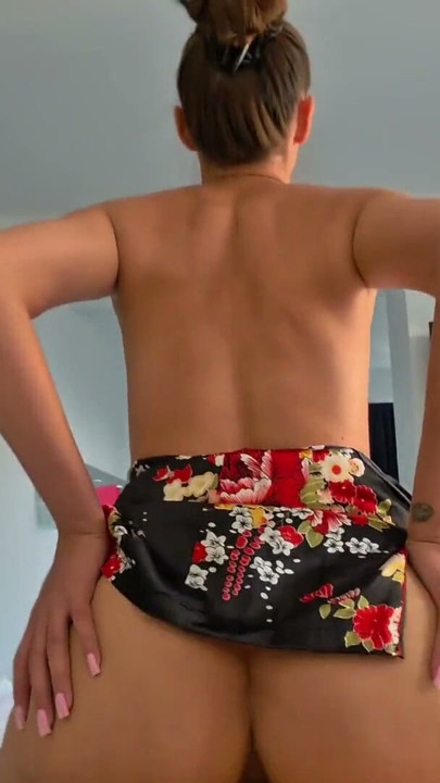 Called an Asian Hooker to My Room - 200 Dollars Full Service, All Inclusive | Clip 2