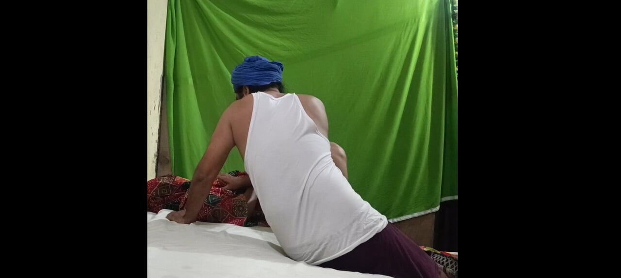 Hintli çiftin en iyi oral seksi fragmanı