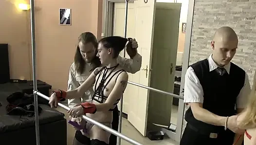 Meliss and Zoë Get Spanking
