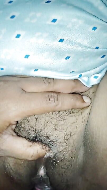 Punjabi Cheating Wife with Neighbour Boyfriend While Her House No One Except Her