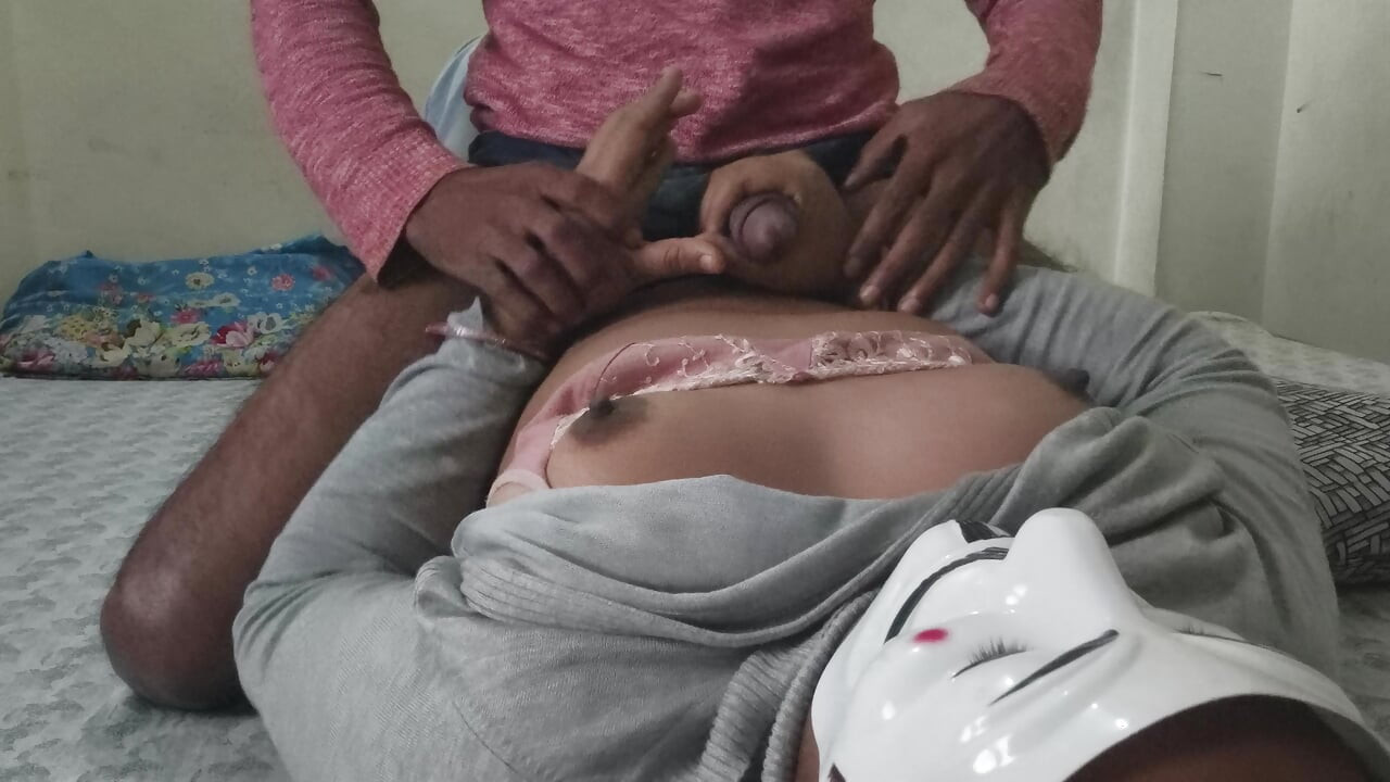 بهابي وزوجها يفعلان بشكل رائع.