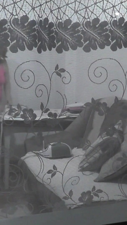 Unforgettable moment from "Naked stepdaughter ironing clothes does not hesitate to flash stepdad"