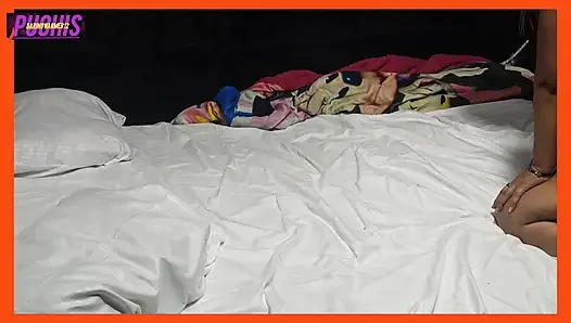 MIA'NıN GÖTÜNDE BIR DELIK BıRAKıYORUM.